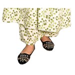 Ladies' Floral Cotton Blend Kurta Pajama Outfit